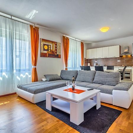 Luxury Apartments Domgjoni Podstrana Exteriér fotografie